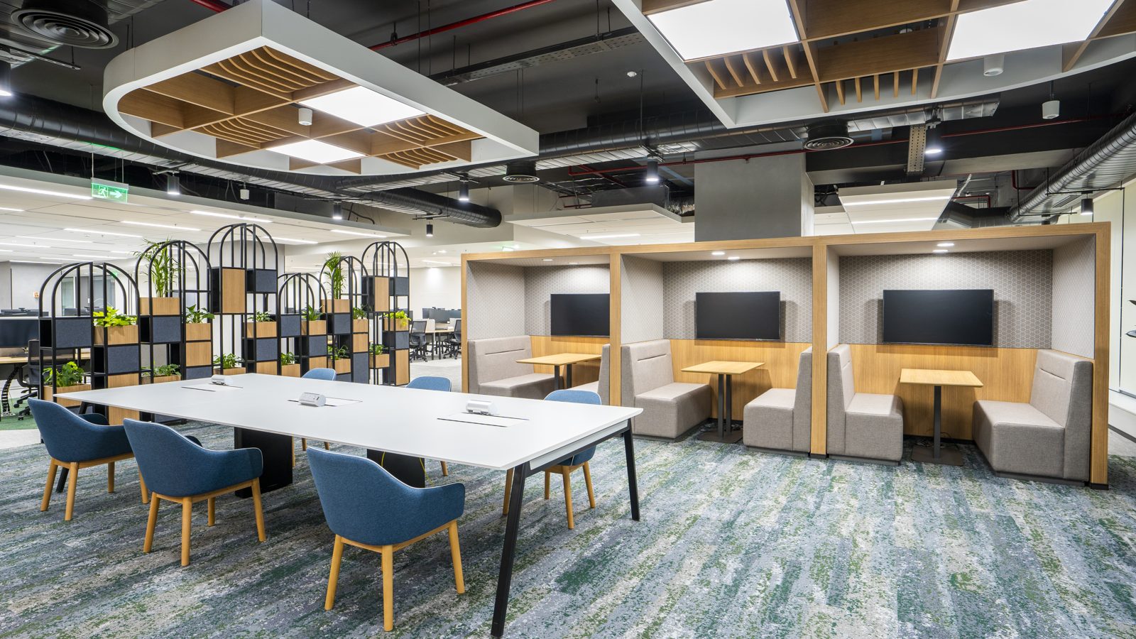 TCS โ engineered ceiling installation by Unicorn